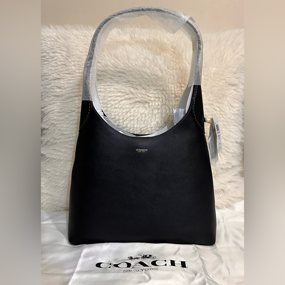 Coach Brooklyn Shoulder Bag 28 (BLACK)